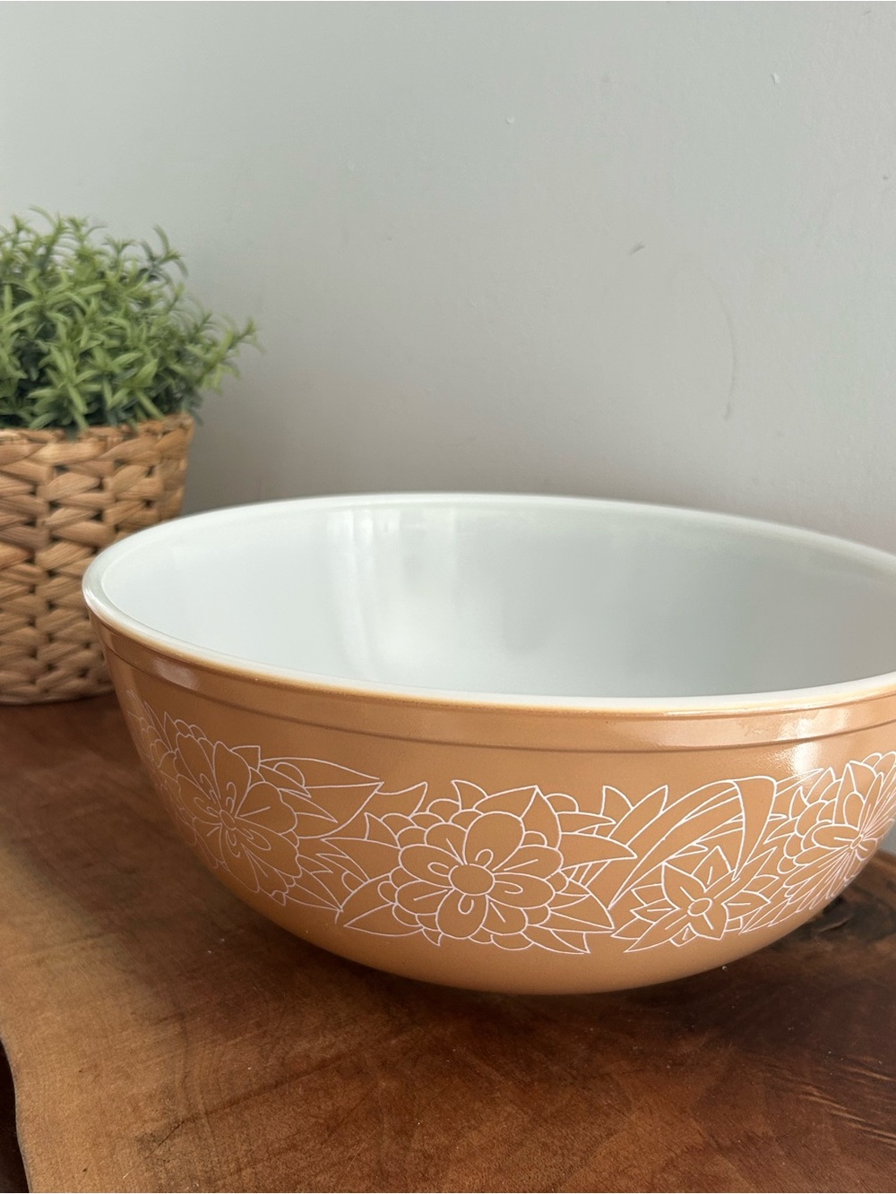 Vintage Pyrex #404 Woodland Nesting Bowl - Large Brown Mixing Bowl Floral
